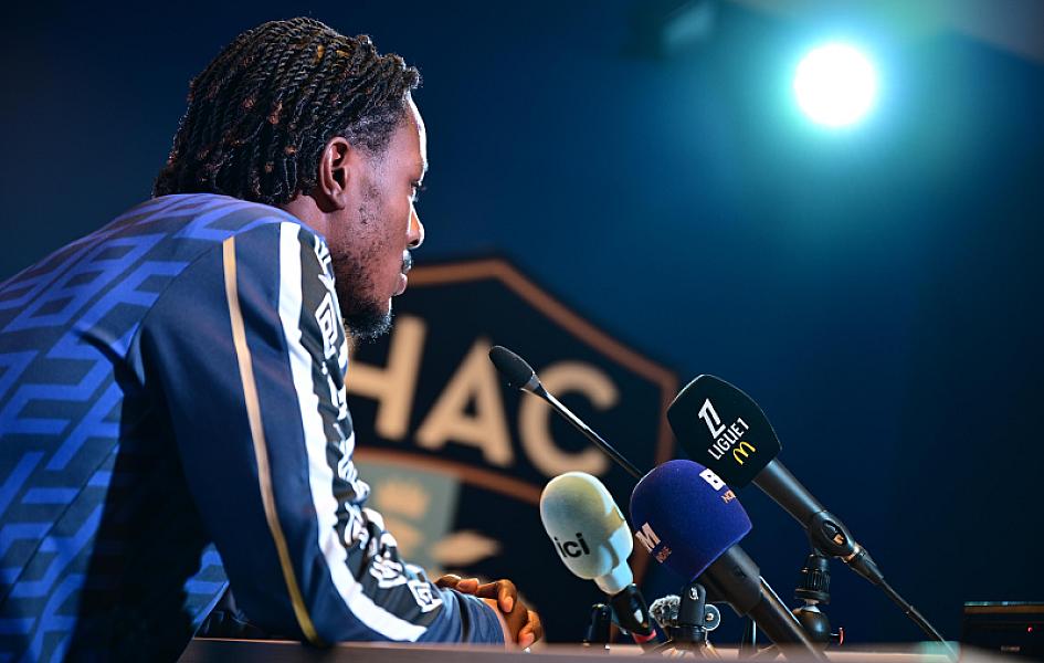 Avant HAC - AS Monaco, interviews de Didier Digard et de Félix Mambimbi