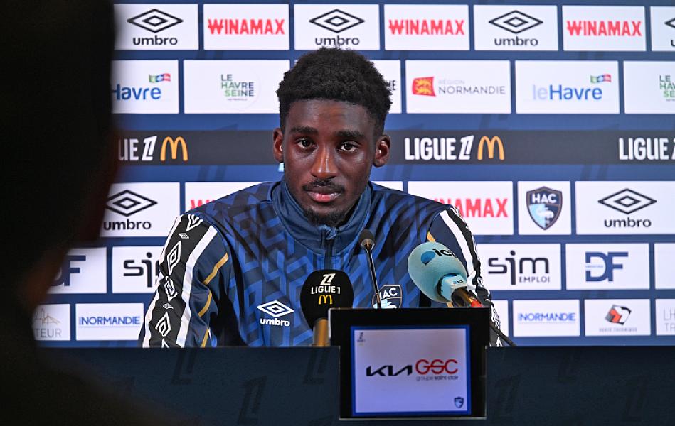 Avant RC Lens - HAC, interviews de Didier Digard et de Simon Ebonog