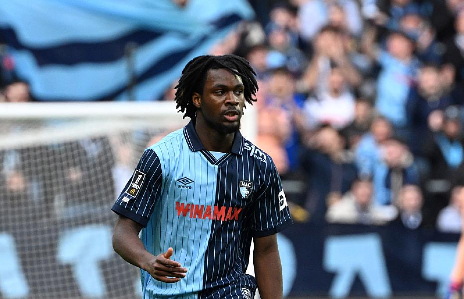 Un match ferme pour Stephan Zagadou