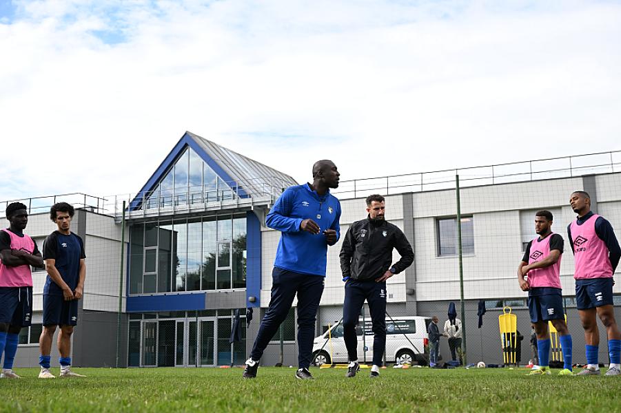 Coup d’envoi du championnat R1 !