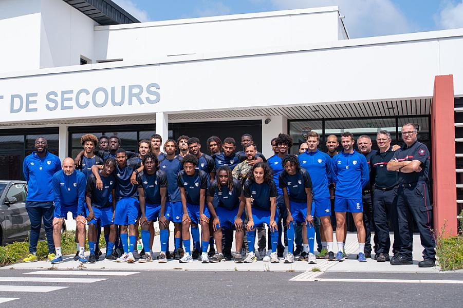 Le groupe R1 accueilli par les pompiers